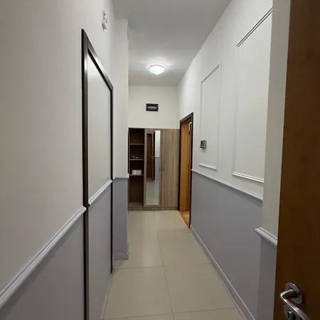 Apartment 21 Asparuh - 24h Self Check-in *