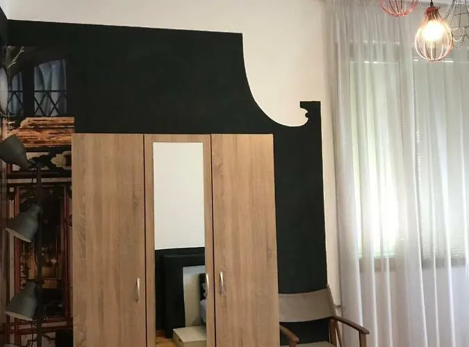 21 Asparuh - 24h Self Check-in * Sofie