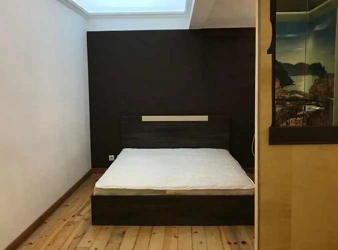 21 Asparuh - 24h Self Check-in Sofía